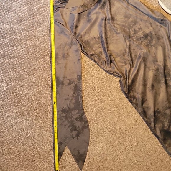 🎃Ghastly Ghoul with Fake Blood Knife 🔪 - Picture 9 of 13